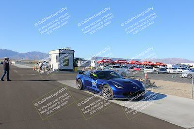 media/Nov-19-2022-Speed Ventures (Sat) [[eb5c8f9508]]/Around the Pits/Pre Grid Black/